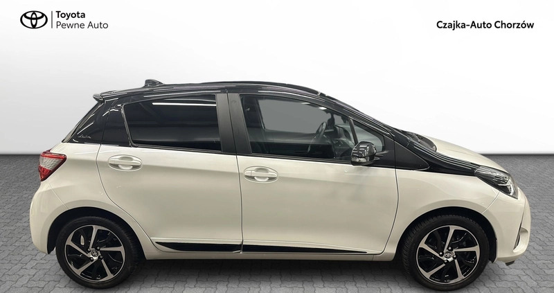 Toyota Yaris cena 54900 przebieg: 146474, rok produkcji 2019 z Dęblin małe 172